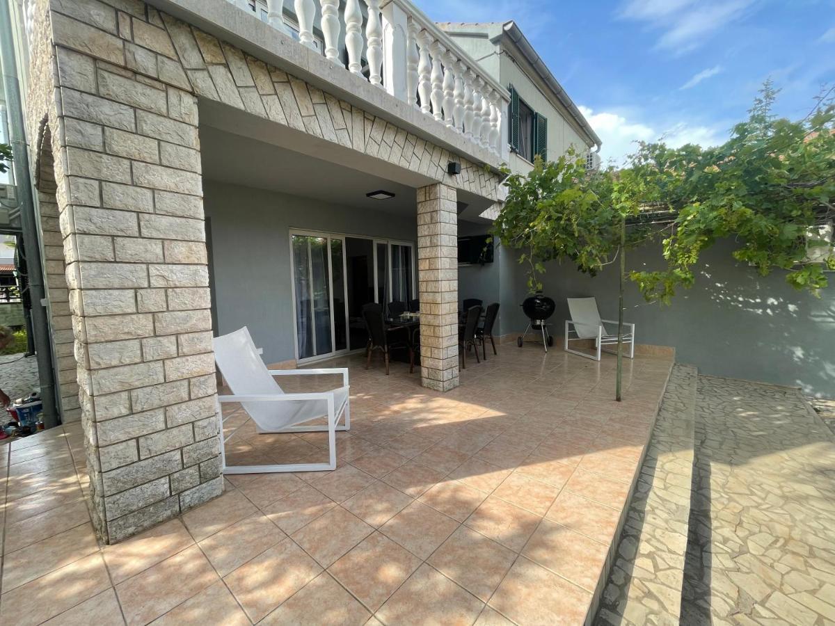Enna Apartment A Meerblick Perfect Location Medulin Ngoại thất bức ảnh