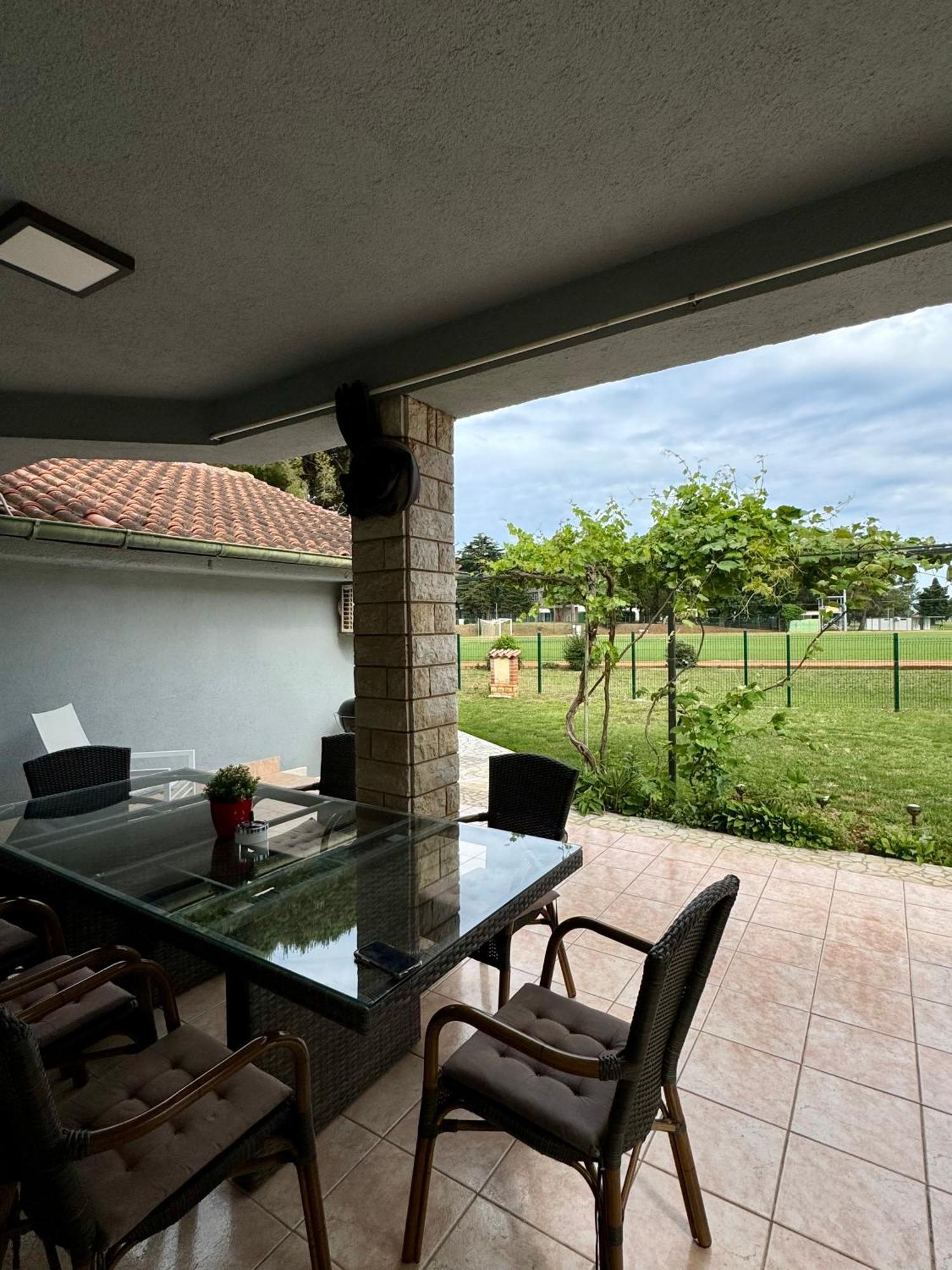 Enna Apartment A Meerblick Perfect Location Medulin Ngoại thất bức ảnh