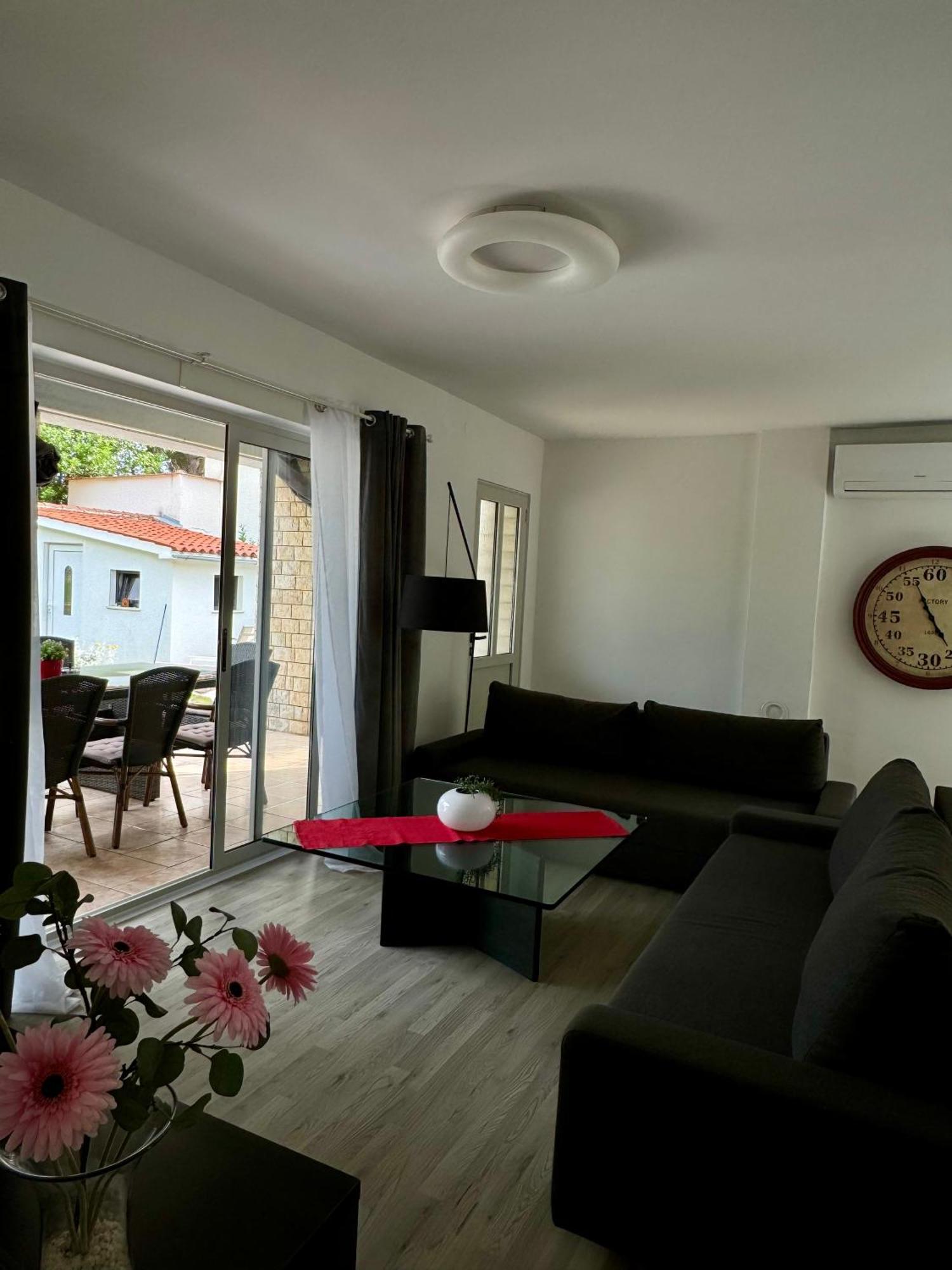 Enna Apartment A Meerblick Perfect Location Medulin Ngoại thất bức ảnh