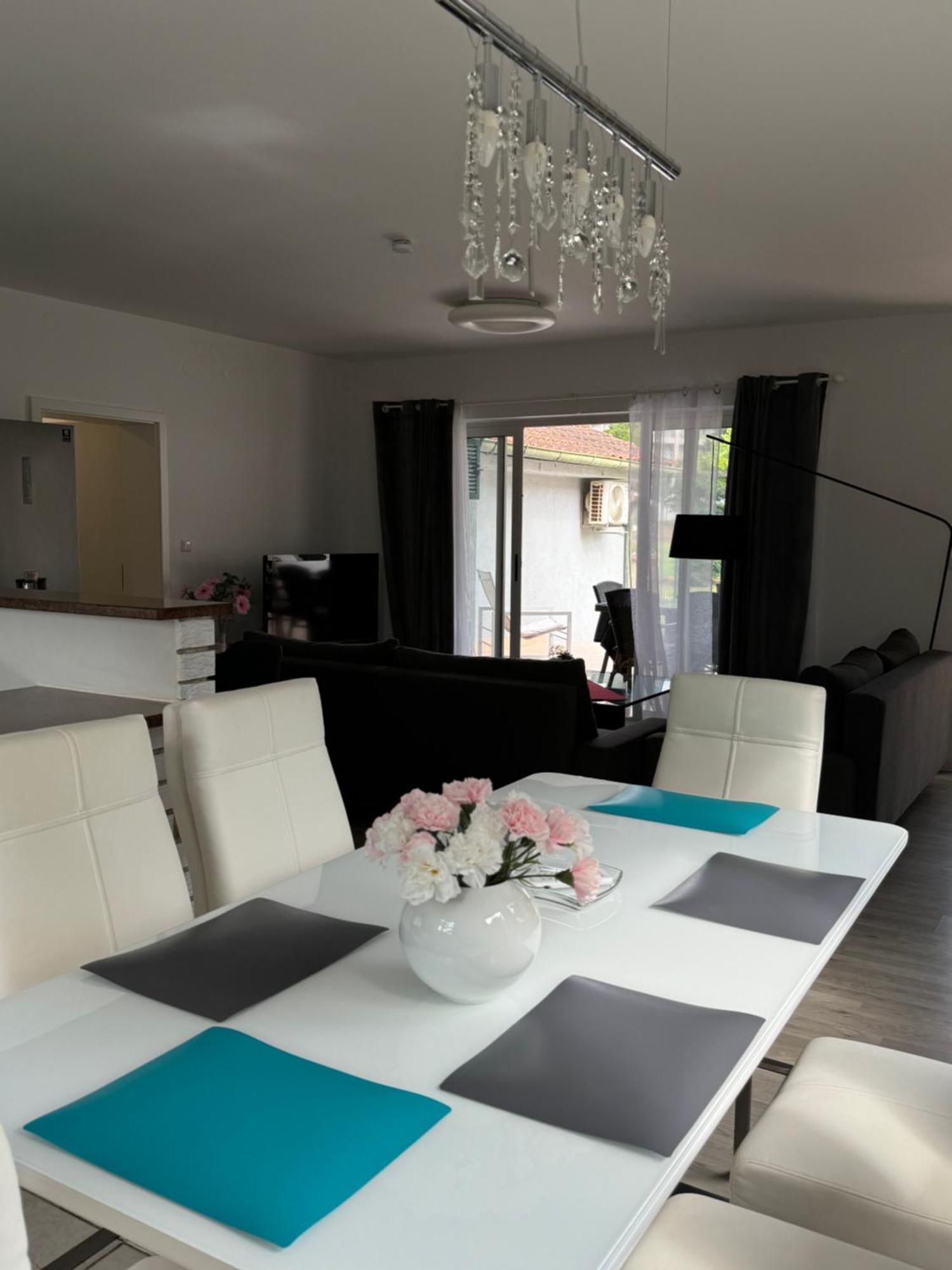 Enna Apartment A Meerblick Perfect Location Medulin Ngoại thất bức ảnh