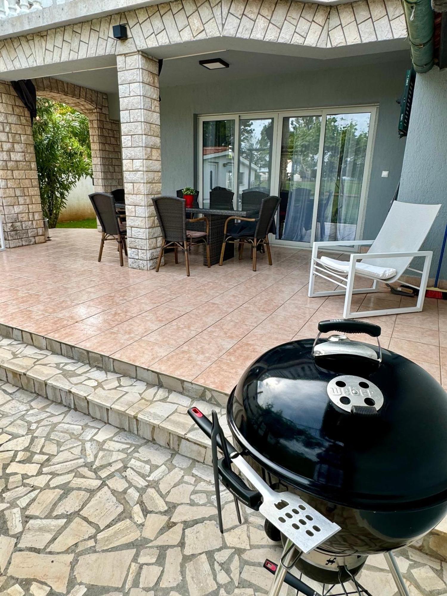 Enna Apartment A Meerblick Perfect Location Medulin Ngoại thất bức ảnh